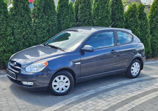 Hyundai Accent cena 6400 przebieg: 200000, rok produkcji 2008 z Ełk małe 211